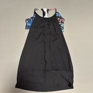 Lululemon tank top with built in bra